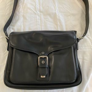 Coach leather crossbody style purse